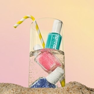 Καλοκαίρι 2025: Ποια χρώματα είναι τάση στα νύχια;