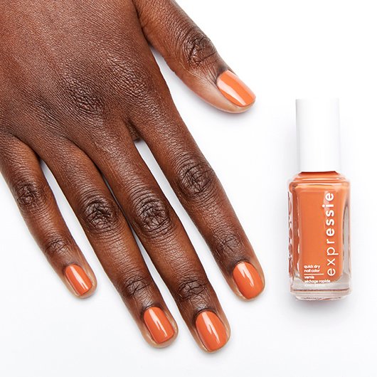 Essie Βερνίκι Νυχιών Strong at 1 Percent on Hand 3