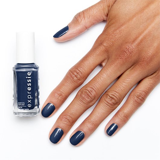 Essie Βερνίκι Νυχιών Sk8 With Destiny Left on Shred Hand 2
