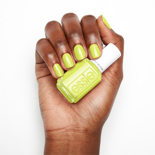 Essie Βερνίκι Νυχιών Have a Ball Have a Ball Hand 3