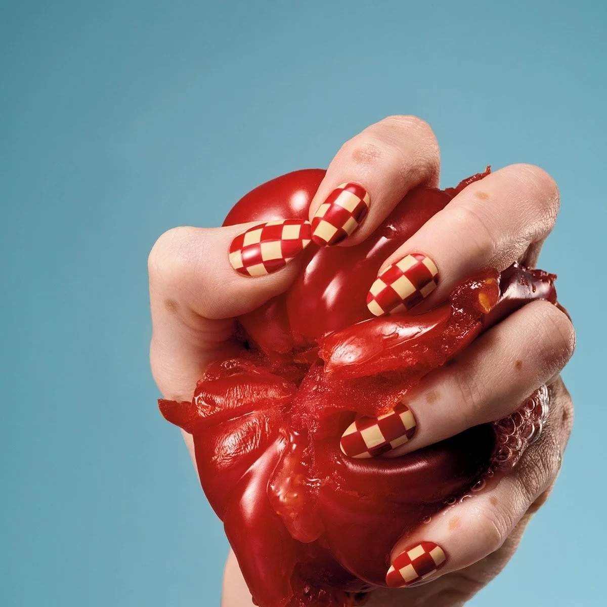 Tomato Tomahto nail polish essie
