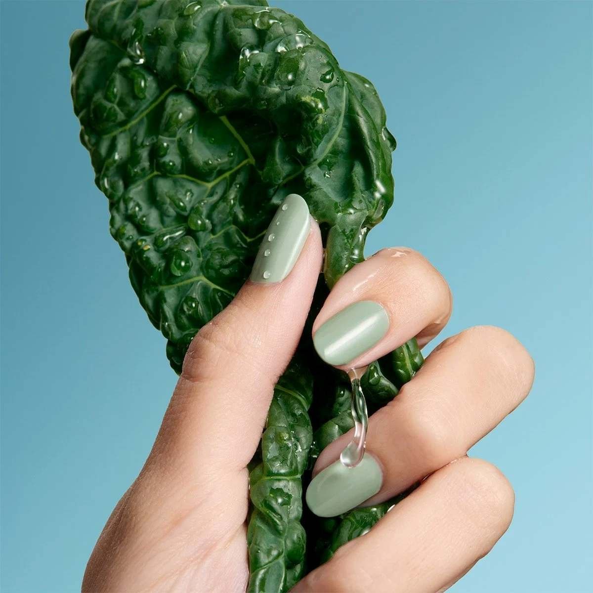 Crunch Crunch nail polish essie