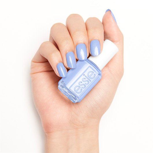 essie bikini so teeny βερνίκι νυχιών, προϊόν σε χέρι