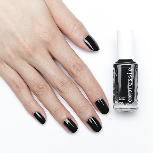 essie now or never βερνίκι νυχιών, προϊόν σε χέρι