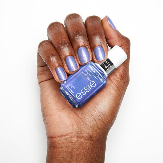 Essie Βερνίκι Νυχιών Reality Reflection Hand 3