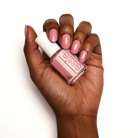 Essie Βερνίκι Νυχιών Into The Bliss Hand 3