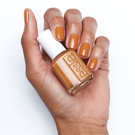 Essie Βερνίκι Νυχιών Kaftanned Hand 2