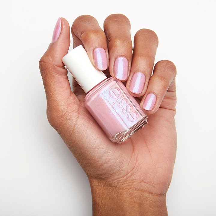 Essie Βερνίκι Νυχιών Kissed By Mist Hand 2