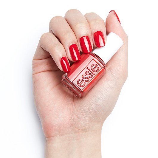 essie spice it up βερνίκι νυχιών στο χέρι