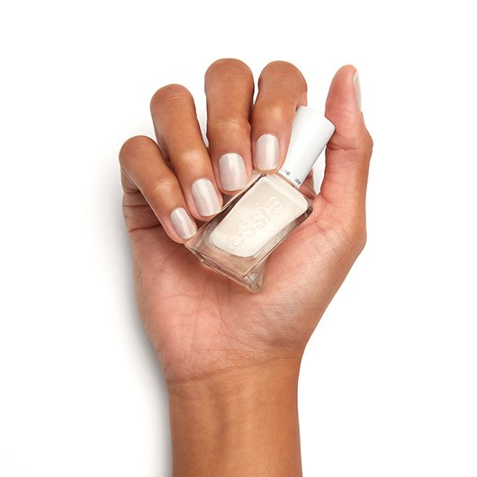 essie gel couture lace is more